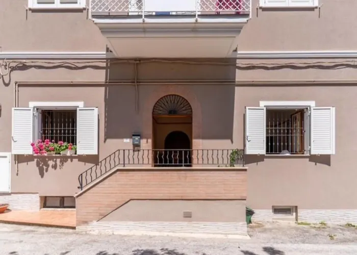 Апартаменты Roseto Down Town By Interhome Розето-дельи-Абруцци